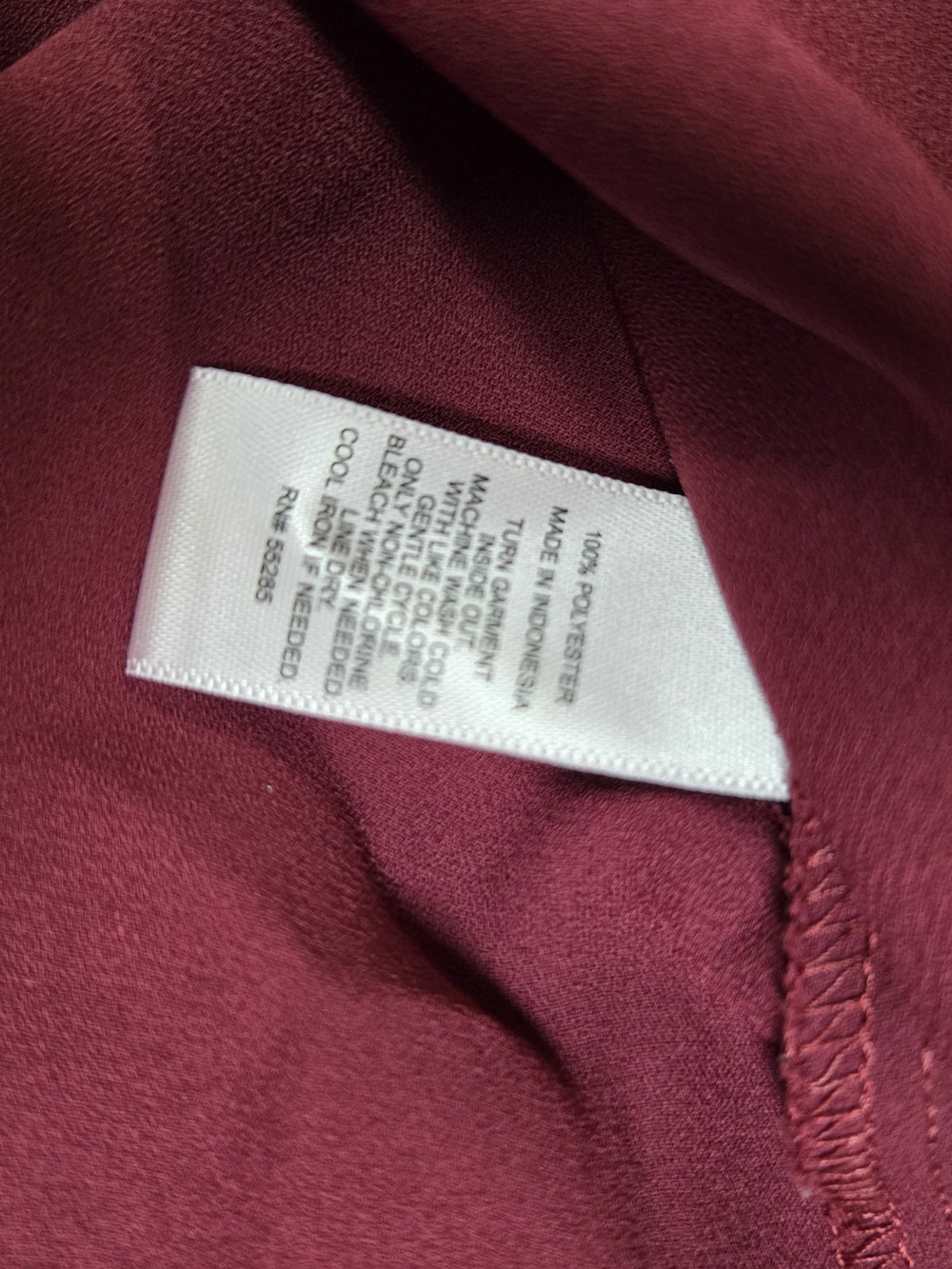 Express Women's Wine Zip-Front Pocket Blouse - Picture 3 of 6